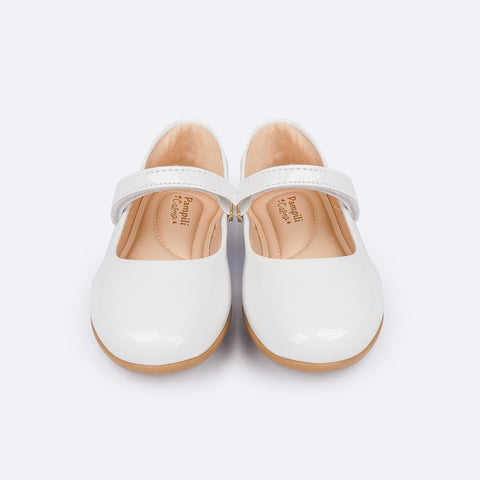 Sapatilha Infantil Pampili Bailarina Velcro Verniz Branca - frente sapatilha infantil verniz