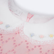 Vestido de Bebê Roana Gola Bordada Laise e Laços Rosa - gola com bordado e pérolas