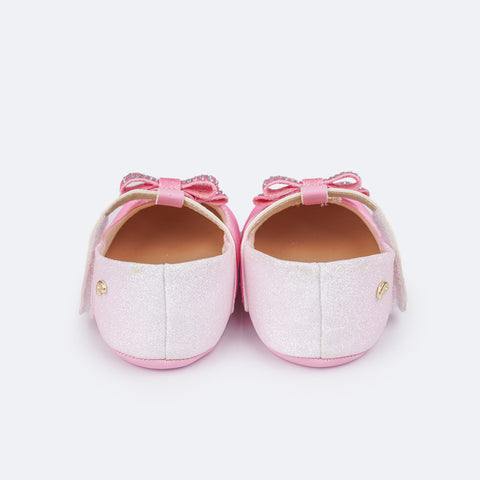 Sapato de Bebê Pampili Nina Momentos Especiais Laço e Coração Strass Degradê Rosa Bale - traseira do sapato de bebê glitter