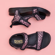 Sandália Infantil Fly Animal Print Preta e Rosa Chiclete.