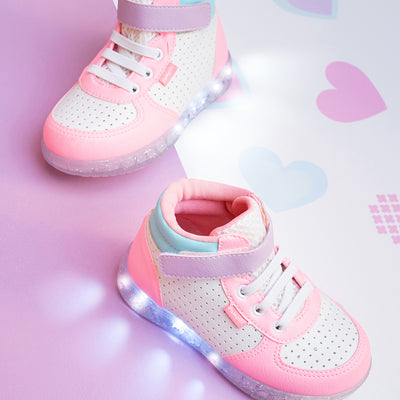 Tênis de Led Infantil Cano Médio Sneaker Luz Perfuros Branco e Colorido.