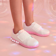 Tênis de Led Infantil Pampili Sneaker Luz Paetê e Briho Branco - tênis de led branco 