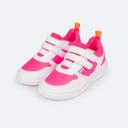 Tênis Infantil Feminino Pampili XP 21 Calce Fácil Velcro Branco e Pink Fluor - frente do tênis branco e pinn fluor.jpg