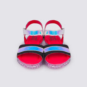 Sandália Papete Infantil Candy Glitter e Holográfica Preta e Pink - frente da sandália holográfica