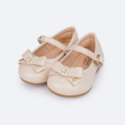 Sapato Infantil Pampili Mini Angel Laço Pérola Nude - frente do sapato