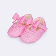 Sapato de Bebê Pampili Nina Momentos Especiais Glitter Strass Rosa Bale - frente do sapato com laço