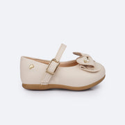 Sapato Infantil Pampili Mini Angel Strass e Pérola Nude - lateral da fivela fácil de calçar